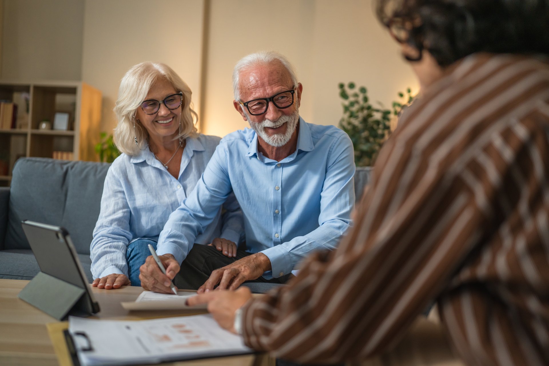 Senior couple with consultant